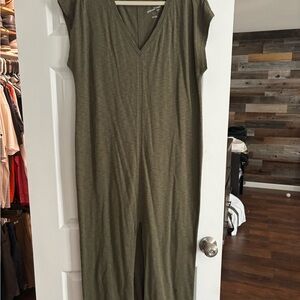 Olive Green V-Neck Maxi Dress